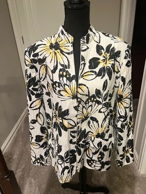 Women's Floral Open-Front Blazer Jacket in White, Black & Yellow